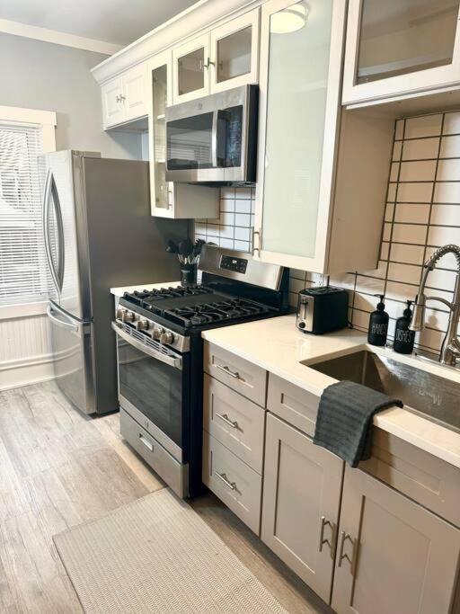 Little House On 47Th Apartman Cleveland Kültér fotó